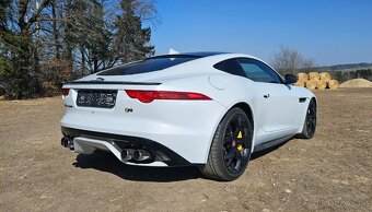 Jaguár F-type 5.0i V8 4x4 405kW 28000km - 5