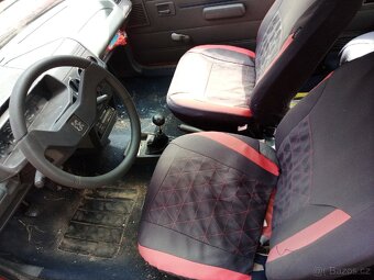 Peugeot 205 - 5
