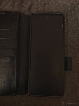 Samsung Galaxy Z-Fold 4 - 5