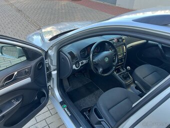 Škoda Octavia - 5