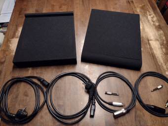studio monitory ESI nEar08 - 5