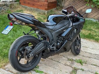 Kawasaki ninja zx6r 2008 - 5