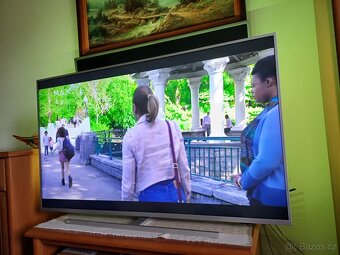 4K Android Smart Ambilight 55PUS7304-úhlopříčka 140cm - 5