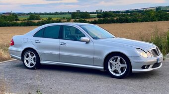 Mercedes-Benz E 55 AMG - 5