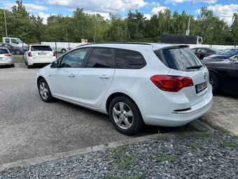 Opel Astra Sports Tourer 1.6 cdti 2015 - 5
