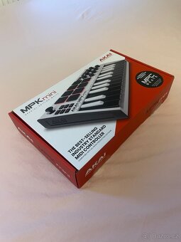 AKAI MPK mini Mk3 MIDI klávesy - 5