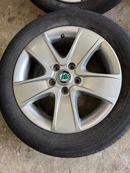 Prodám použitou letní sadu Škoda Octavia 5x112 205/55/16 - 5