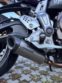 YAMAHA MT07 2015 - 5
