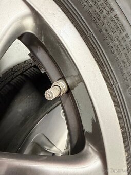 BMW F40/F44 OEM sada nová - 5