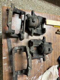 Brzdový třmen renault megane - 5