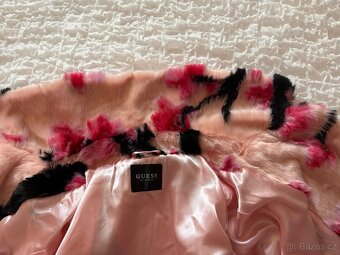 Dámský krátký kožíšek GUESS - 5