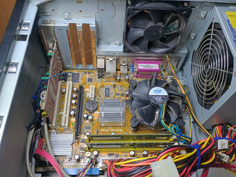 PC#241 - počítač Comfor, MB Asus, C2D, RAM, TV - 5