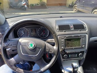 Skoda octavia combi 2.0 tdi 103kw - 5
