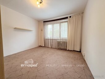 Pronájem byty 3+1, 70 m2 - Klatovy II, ev.č. yMKB8470 - 5