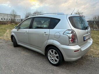 Toyota Corolla Verso 2,0 D4D 100kw - 5