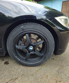 BMW E90 325d 145 kw - 5