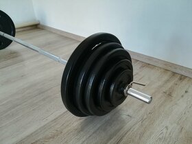 Prodám novou bench činku o celkové váze 114 kg České výroby - 5