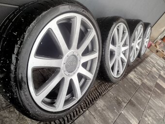 ALU Audi A8 D3 20" - 5