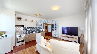 Prodej bytu 2+kk, 40,3m2, Farkašova ul., Praha - Kyje - 5