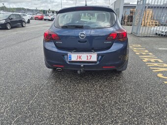 Opel Astra - 5