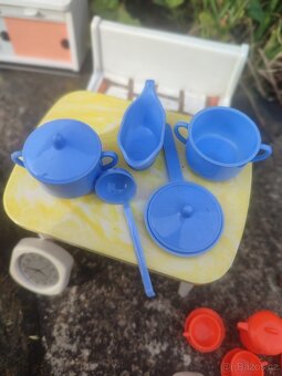 Retro nábytek pro panenky - 5