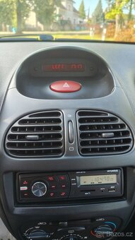Peugeot 206 top stav - 5