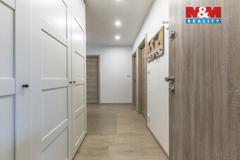 Prodej bytu 3+kk s lodž. 63 m², Praha, ul. Veltruská-Prosek - 5