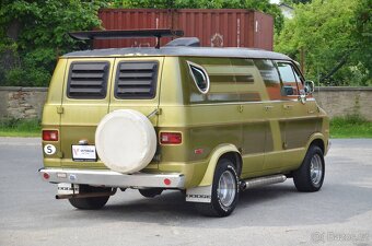 Dodge Tradesman 200 (1974) - 5