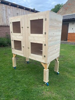 Králíkárna čtyři kotce. - 5