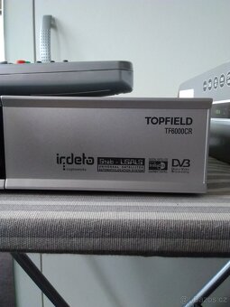 Digitální satelitní přijímač Topfield TF6000CR - 5