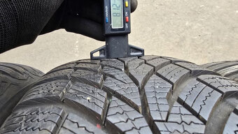 Zimní pneu 205/60/16 Continental - 5