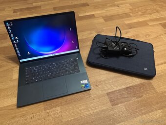 Dell Inspiron 16 Plus 7620, Intel Core i7, NVIDIA - 5