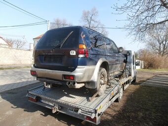 Mitsubishi Pajero Sport - 5