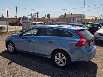 Volvo V60 2.0 D4- 120kw- NAVIGACE- A/C- SUPER - 5