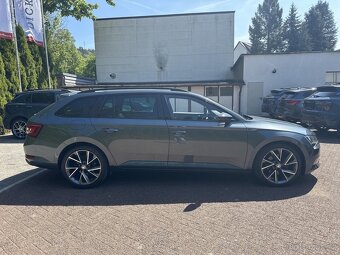 Skoda superb 2.0 TDI DSG sportline - 5