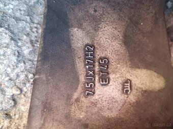 Alu originál audi R17 7,5j 5x112 235/45 - 5