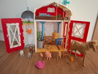 Barbie – Farma Sladký sad
- 5