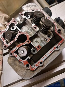 Yamaha TT 600e Motor - 5