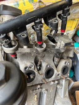 Škoda Fabia motor 1,2 8V - 5