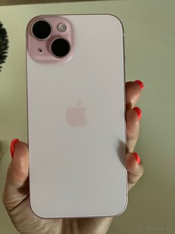 iPhone 15 128 GB – růžový - Nové ochranné sklo - 5
