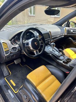 Porsche cayenne 4.8 V8 turbo Haman - 5