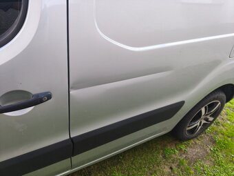 Peugeot - 5