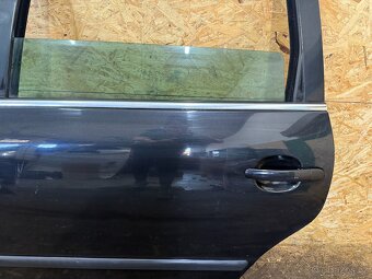 LEVÉ ZADNÍ DVEŘE VW PASSAT B5.5 KOMBI - 5