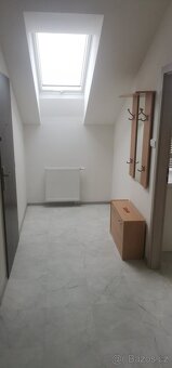 Nabízím pronájem ateliéru na Stochově, 70m2 - 5
