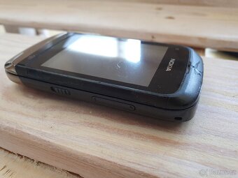 Nokia C2-03 s pouzdrem, nabíječkou. - 5