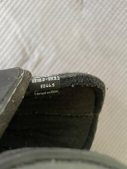 Hokejové brusle True CATALYST 7 SR, vel. 44,5, šířka EE - 5