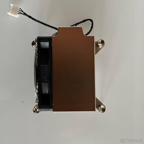 Sestava ventilátoru a chladiče Procesorová patice LGA1366 - 5