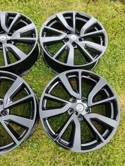 ALU KOLA NISSAN QASHQAI 5X114.3 R19 - 5