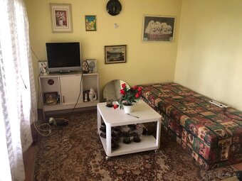🌲 Prodej lesa se 2 chatami – Vykyřovice u Šumperka - 5