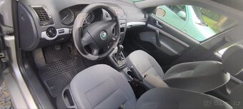Prodám Škoda Octavia 2 1,6 Mpi - 5